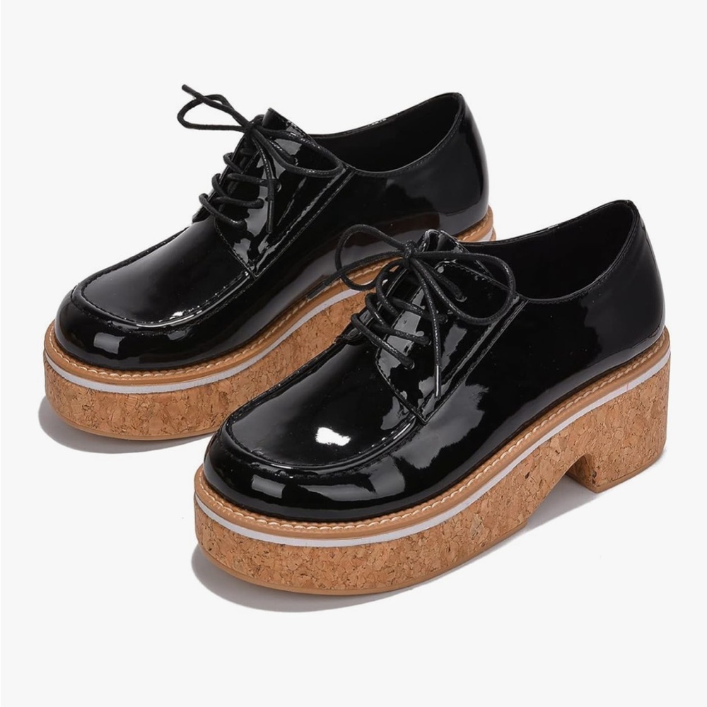 •CAPE ROBBIN• “Natashaya” Lace Up Patent Platform Cork Flats // NIB